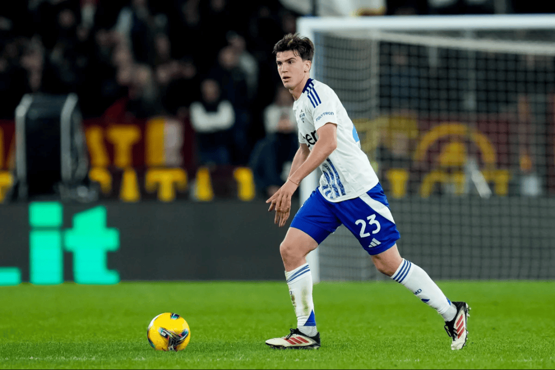 他用身位卡 他用身位卡