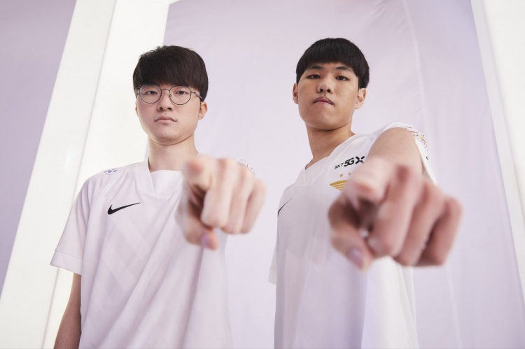 冠军赛小组 冠军赛小组