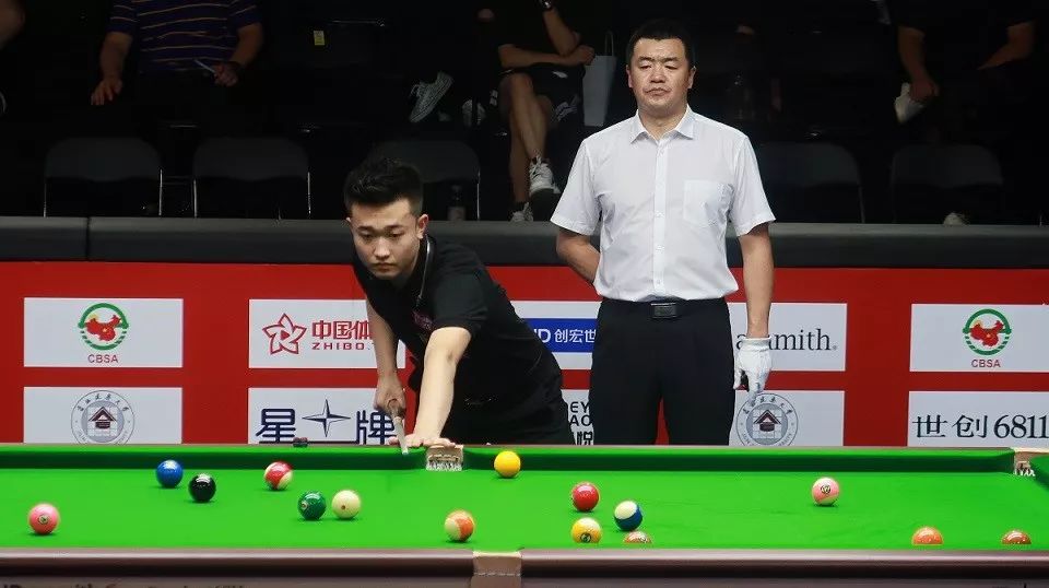 对湖人与雄 对湖人与雄