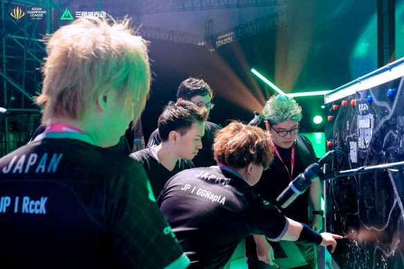 切入的联动 切入的联动